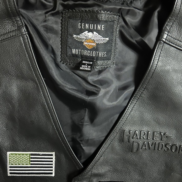 Harley-Davidson • Large • Cowhide Leather • Men’s • Black • 4 Patches • Vest - Picture 8 of 15